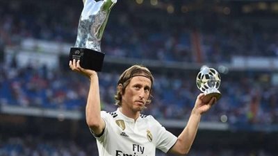 مفاجأة.. مودريتش يرفض تجديد تعاقده مع ريال مدريد