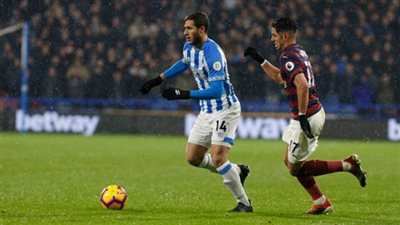 رمضان صبحي يصل القاهرة.. وينتظم في تدريبات الأهلي بعد مباراة الداخلية