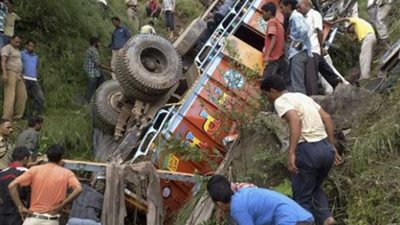 مصرع 7 أشخاص وإصابة 4 فى حادث مروري شمال الهند