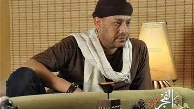 عاجل.. وفاة والدة المطرب عصام كاريكا