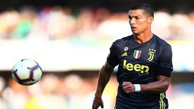 رونالدو يقود يوفنتوس للفوز على سامبدوريا بثنائية وتعزيز موقعه في صدارة الكالتشيو