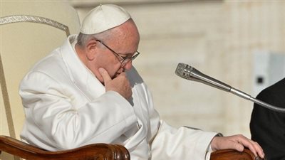 البابا فرنسيس يعزي الرئيس السيسي في ضحايا حادث الهرم