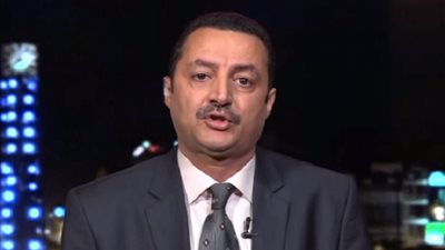 محلل تونسي: عودة الحوار بين الأطراف النقابية والحكومية من إيجابيات اجتماع السبسي