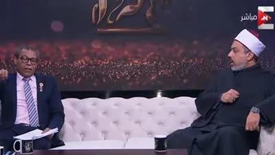 مواجهة قوية بين عالم فلك وأمين الفتوى بدار الإفتاء (فيديو)