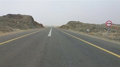 تفاصيل مطاردة الجاني الذي سرق سيارة وبداخلها طفلة ببيشة