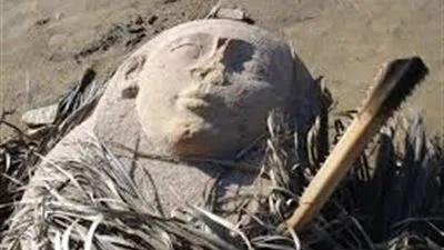 رئيس الإدارة المركزية لآثار الوجه البحري: الكشف الأثري بدمياط ضم رقائق ذهبية