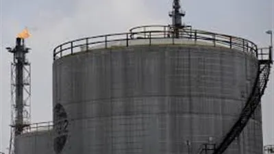 رويترز: وفرة المعروض وتباطؤ النمو ستؤثر على سعر النفط فى 2019