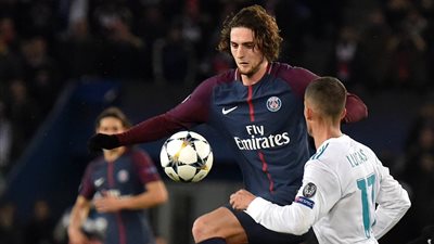 باريس سان جيرمان يُجهز عرضًا ضخمًا لضم بديل 