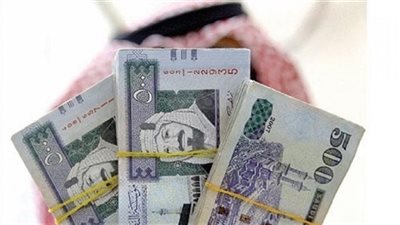 تراجع تحويلات الأجانب بالسعودية للخارج إلى 9.8 مليار ريال