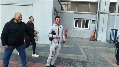 نجم الأهلي الجديد: أجيد اللعب في تلك المراكز