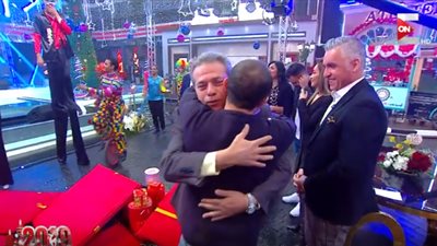 توفيق عكاشة لـ شريف مدكور: 