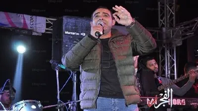 عدوية الابن ومحمد عبد المنعم يشعلان كورنيش المعادي في ليلة رأس السنة الجديدة (صور)