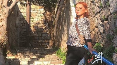 ياسمين رئيس في جلسة تصوير جديدة وتعايد جمهورها (صور)