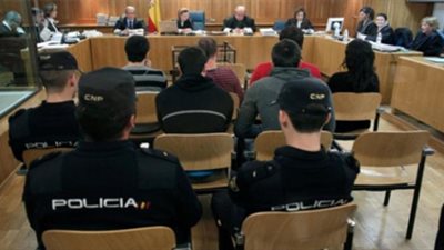 إحالة عسكري فرنسي على القضاء في برشلونة