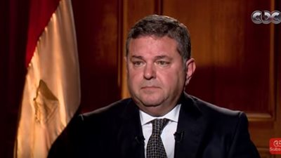 وزير قطاع الأعمال يكشف خطة تطوير مصانع الغزل والنسيج.. ويرد على تسريح العمالة