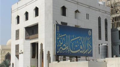 هل التجارة في الملابس النسائية حرام؟.. تعرف على رأي الإفتاء