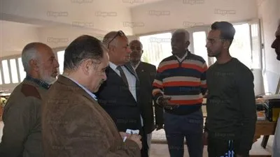 محافظ الوادي الجديد يوجه بتدريب وتأهيل طلاب المدارس الفنية (صور)