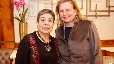 وزيرة خارجية النمسا تلتقي بـ 