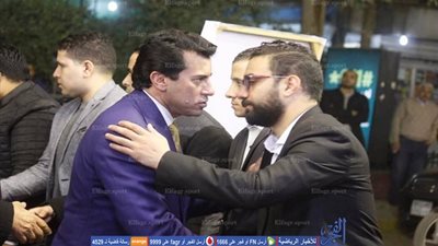 وزير الشباب والرياضة يقدم واجب العزاء في الإعلامي محمد السباعي