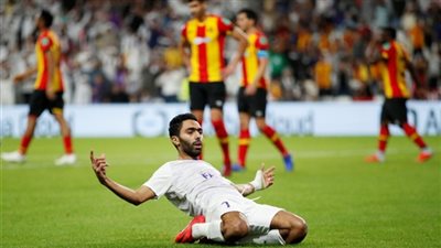 حسين الشحات يحسم الجدل: لن ألعب في مصر إلا للأهلي