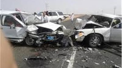 إصابة ٦ أشخاص في حادث تصادم على الطريق الدولي 