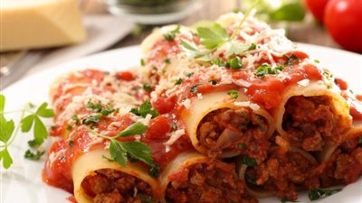 طريقة عمل كانيلوني باللحم المفروم