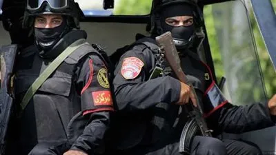 سقوط تشكيل عصابي لسرقة المتاجر وسجين هارب خلال يناير 2011 بالقاهرة وشمال سيناء