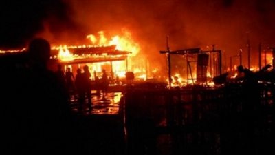 السيطرة على حريق بشاطئ نهر النيل في كفر شكر 