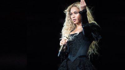 رقم غير مسبوق بتاريخ اللوفر.. والفضل لبيونسيه وزوجها