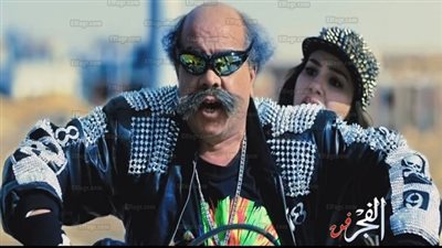 أحمد آدم يقلد السقا في 