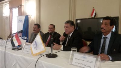 خلال لقائه رجال أعمال الإسكندرية.. 