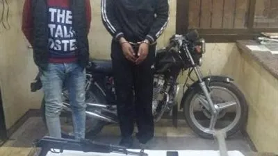 القبض على تشكيل عصابي تخصص في سرقة الدراجات النارية بالإكراه بالمنوفية