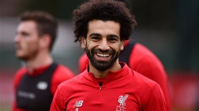رأي كريم سعيد في بطاقة محمد صلاح في لعبة فيفا (فيديو)