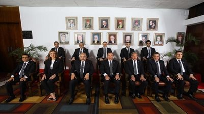 مجدي عبد الغني يقصف جبهة مجلس الأهلي بتصريح ناري