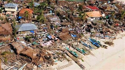 ارتفاع حصيلة ضحايا إعصار الفلبين إلى 126 قتيلا