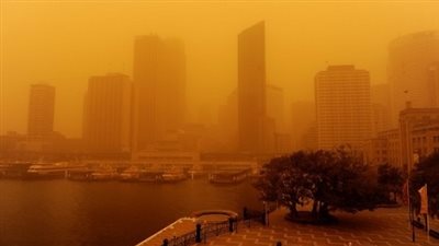 عاجل.. عاصفة ترابية تضرب القاهرة (صور)