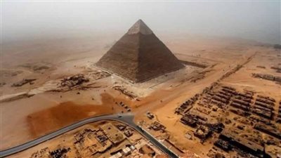 وزير الآثار: انتهينا من أعمال هضبة الأهرامات.. والافتتاح في هذا الموعد