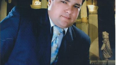 قيادي بمستقبل وطن يهنئ أقباط مصر بعيد الميلاد المجيد.. ويؤكد: الوحدة الوطنية تحقق السلام والمحبة والتسامح