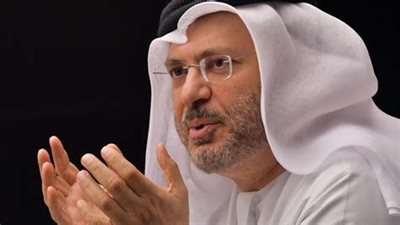 قرقاش مشيدا بافتتاح المسجد والكاتدرائية: رسالة عظيمة