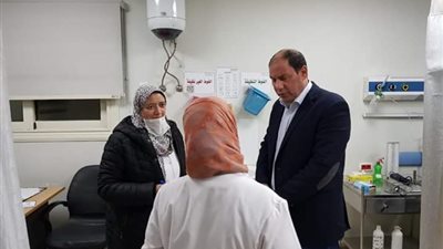 عقب إقالة مدير مستشفى بهتيم.. جولة تفقدية لوكيل صحة القليوبية بمستشفيات أبو المنجا وناصر وبهتيم (صور)