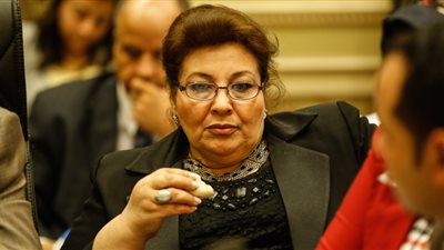 مارجريت عاز عن افتتاح أكبر مسجد وكنيسة: أعظم مشهد في التاريخ الحديث 