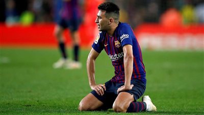 وكيل مهاجم برشلونة يفتح النار على فالفيردي