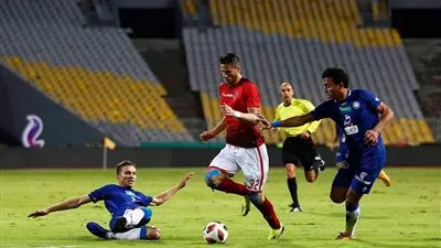 عاجل.. لاسارتي يوبخ رمضان صبحي 