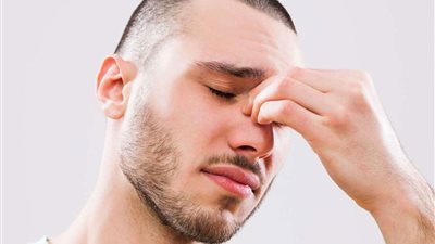 مع تقلبات الجو.. روشتة صحية لمرضى الجيوب الأنفية 
