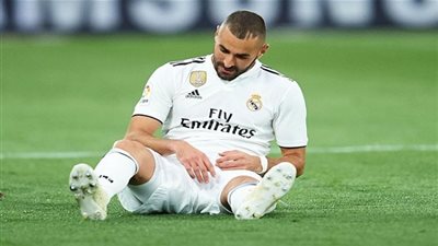 تقارير.. كريم بنزيمة خارج ريال مدريد
