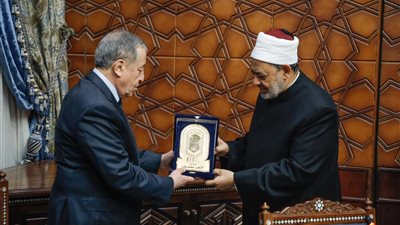 مستشار رئيس أوزبكستان: حريصون على الاستفادة من جهود الأزهر العلمية 