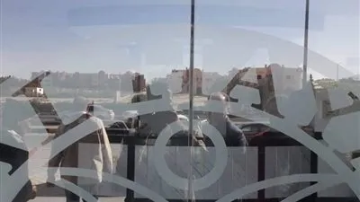 إلغاء ترخيص مستشفى خاصة في الغردقة وغلقها في حملة لشرطة المرافق (صور)