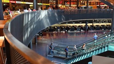 ألمانيا: إلغاء أكثر من 600 رحلة جوية بسبب إضراب موظفي الأمن  