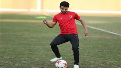 الأهلي يوافق على سفر محمد محمود لألمانيا