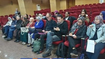 يوم  دراسي فرنسي بألسن عين شمس بحضور خبراء فرنسيين (صور)